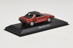 Fiat X1/9 Červený Maxichamps 1:43 940121662 Diecast – obrázok 2 z 5