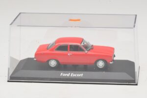 Ford Escort Mk1 Červený Maxichamps 1:43 940081001 Diecast – obrázok 4 z 5
