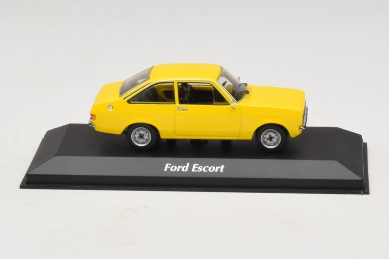 Ford Escort Mk2 Žltý Maxichamps 1:43 940084100 Diecast