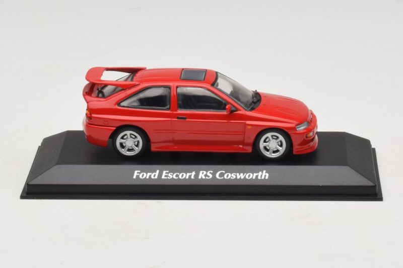 Ford Escort RS Cosworth Červený Maxichamps 1:43 940082100 Kov