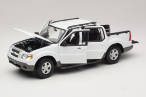 Ford Explorer Sport Trac Biela Maisto 1:18 36891 Kov – obrázok 2 z 8
