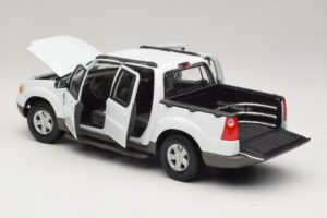 Ford Explorer Sport Trac Biela Maisto 1:18 36891 Kov – obrázok 5 z 8