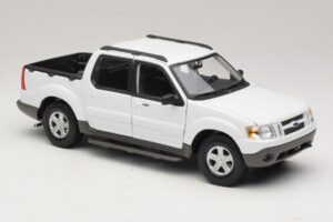 Ford Explorer Sport Trac Biela Maisto 1:18 36891 Kov – obrázok 6 z 8