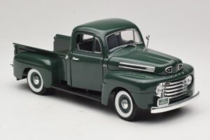 Ford F-1 Zelená Road Legends 1:18 92218 Kov – obrázok 6 z 8
