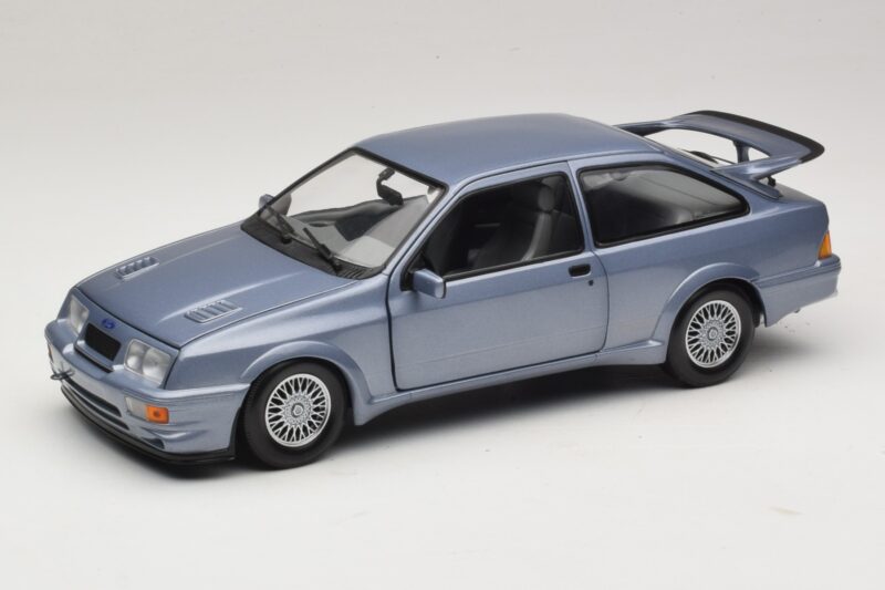 Ford Sierra RS Cosworth Modrá Minichamps 1:18 150084072 Kov