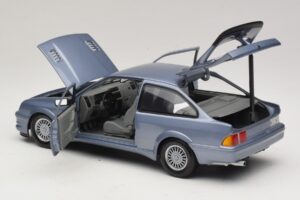 Ford Sierra RS Cosworth Modrá Minichamps 1:18 150084072 Kov – obrázok 5 z 8