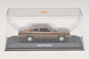 Ford Taunus TC Hnedá Metalíza Maxichamps 1:43 940081300 Diecast – obrázok 4 z 5