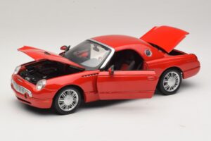 Ford Thunderbird Červený Maisto 1:18 31620 Kov – obrázok 2 z 8