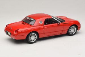 Ford Thunderbird Červený Maisto 1:18 31620 Kov – obrázok 3 z 8