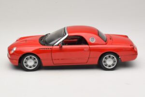 Ford Thunderbird Červený Maisto 1:18 31620 Kov – obrázok 4 z 8