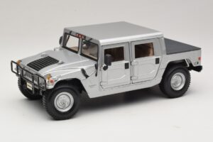 Hummer H1 Hardtop Strieborná Maisto 1:18 36857 Kov