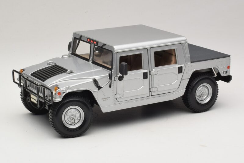 Hummer H1 Hardtop Strieborná Maisto 1:18 36857 Kov