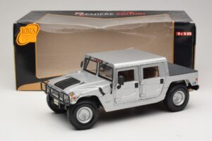 Hummer H1 Hardtop Strieborná Maisto 1:18 36857 Kov – obrázok 8 z 8