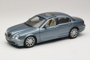 Jaguar S-Type X200 Modrý Maisto 1:18 31865 Kov