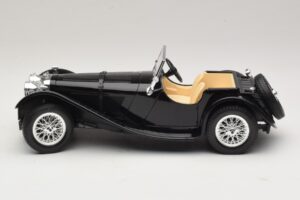 Jaguar SS100 Roadster Čierny Bburago 1:18 3006-M3 Kov – obrázok 3 z 6