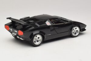 Lamborghini Countach 5000 Quattrovalvole Čierny Bburago 1:18 3337 Kov – obrázok 3 z 8