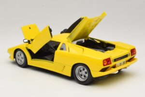 Lamborghini Diablo Žltý Maisto 1:18 32803 Kov – obrázok 5 z 8