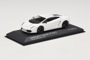Lamborghini Gallardo LP550-2 Tricolore Biely Minichamps 1:43 400103801 Kov – obrázok 2 z 5