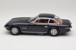 Lamborghini Islero S Tmavo Modrá KK-Scale 1:18 KKDC181586 Kov – obrázok 3 z 6