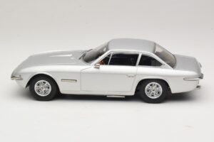 Lamborghini Islero S Strieborná KK-Scale 1:18 KKDC181583 Kov – obrázok 3 z 6