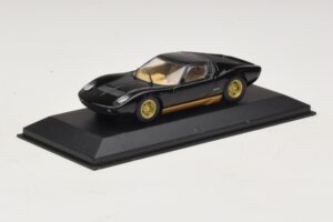 Lamborghini Miura P400 Čierny Minichamps 1:43 430103004 Kov – obrázok 2 z 5