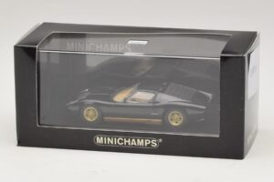Lamborghini Miura P400 Čierny Minichamps 1:43 430103004 Kov – obrázok 5 z 5