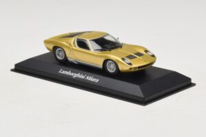 Lamborghini Miura P400 Zlatý Maxichamps 1:43 940103002 Kov – obrázok 3 z 5