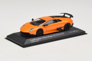Lamborghini Murcielago LP670-4 SV Oranžová Metalíza Minichamps 1:43 400103942 Kov – obrázok 2 z 5
