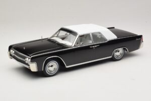 Lincoln Continental Convertible Čierny Bad Boys KK-Scale 1:18 KKDC181521 Kov – obrázok 2 z 7
