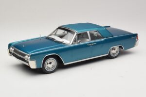Lincoln Continental Convertible Tyrkysová Metalíza KK-Scale 1:18 KKDC181524 Kov – obrázok 2 z 7