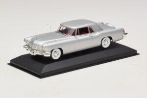 Lincoln Continental Mark II Strieborná Minichamps 1:43 400082301 Kov – obrázok 2 z 4