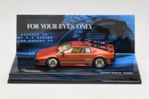 Lotus Esprit Turbo For Your Eyes Only Minichamps 1:43 400135260 Kov – obrázok 2 z 6