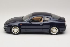 Maserati 3200 GT Modrá Bburago 1:18 3371-P1 Kov – obrázok 4 z 8