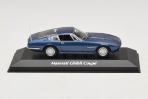 Maserati Ghibli Modrá Metalíza Maxichamps 1:43 940123321 Diecast