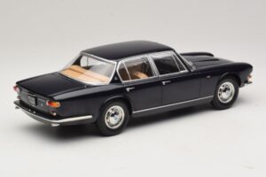 Maserati Quattroporte I Tmavo Modrá KK-Scale 1:18 KKDC181513 Kov – obrázok 2 z 6