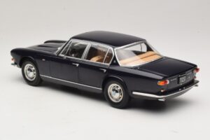 Maserati Quattroporte I Tmavo Modrá KK-Scale 1:18 KKDC181513 Kov – obrázok 5 z 6