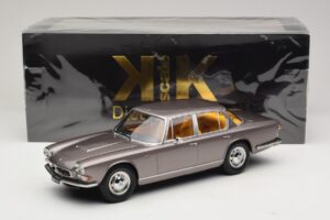 Maserati Quattroporte I Sivá Metalíza KK-Scale 1:18 KKDC181511 Kov – obrázok 6 z 6