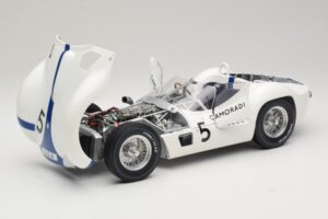 Maserati Tipo 61 #5 Camoradi S. Moss / D. Gurney 1000km Nurburgring Winner 1960 Minichamps 1:12 120601205 Kov – obrázok 2 z 8