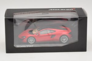 McLaren 570GT Vermillion Red Minichamps 1:43 537154522 Diecast – obrázok 5 z 5