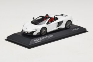 McLaren 675LT Spider Silica White Minichamps 1:43 537154432 Kov – obrázok 2 z 5