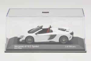McLaren 675LT Spider Silica White Minichamps 1:43 537154432 Kov – obrázok 4 z 5