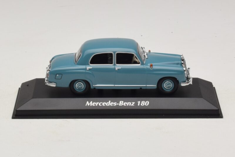 Mercedes 180 W120 Modrý Maxichamps 1:43 940033102 Diecast