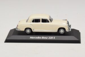 Mercedes 220 S W180 Biely Maxichamps 1:43 940033000 Diecast