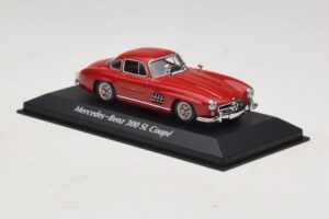 Mercedes 300 SL W198 Červený Maxichamps 1:43 940039001 Kov – obrázok 3 z 5