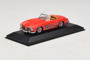 Mercedes 300 SL W198 Červený S Hnedým Interiérom Minichamps 1:43 MB009 Diecast – obrázok 2 z 5
