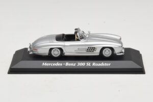 Mercedes 300 SL W198 Roadster Strieborný Maxichamps 1:43 940039030 Diecast