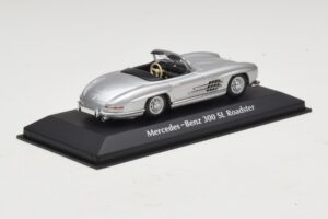 Mercedes 300 SL W198 Roadster Strieborný Maxichamps 1:43 940039030 Diecast – obrázok 2 z 5