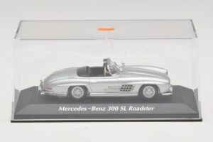Mercedes 300 SL W198 Roadster Strieborný Maxichamps 1:43 940039030 Diecast – obrázok 4 z 5
