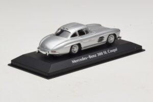 Mercedes 300 SL W198 Strieborný Maxichamps 1:43 940039000 Diecast – obrázok 2 z 5