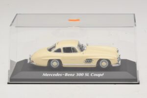 Mercedes 300 SL W198 Biely Maxichamps 1:43 940039002 Diecast – obrázok 4 z 5